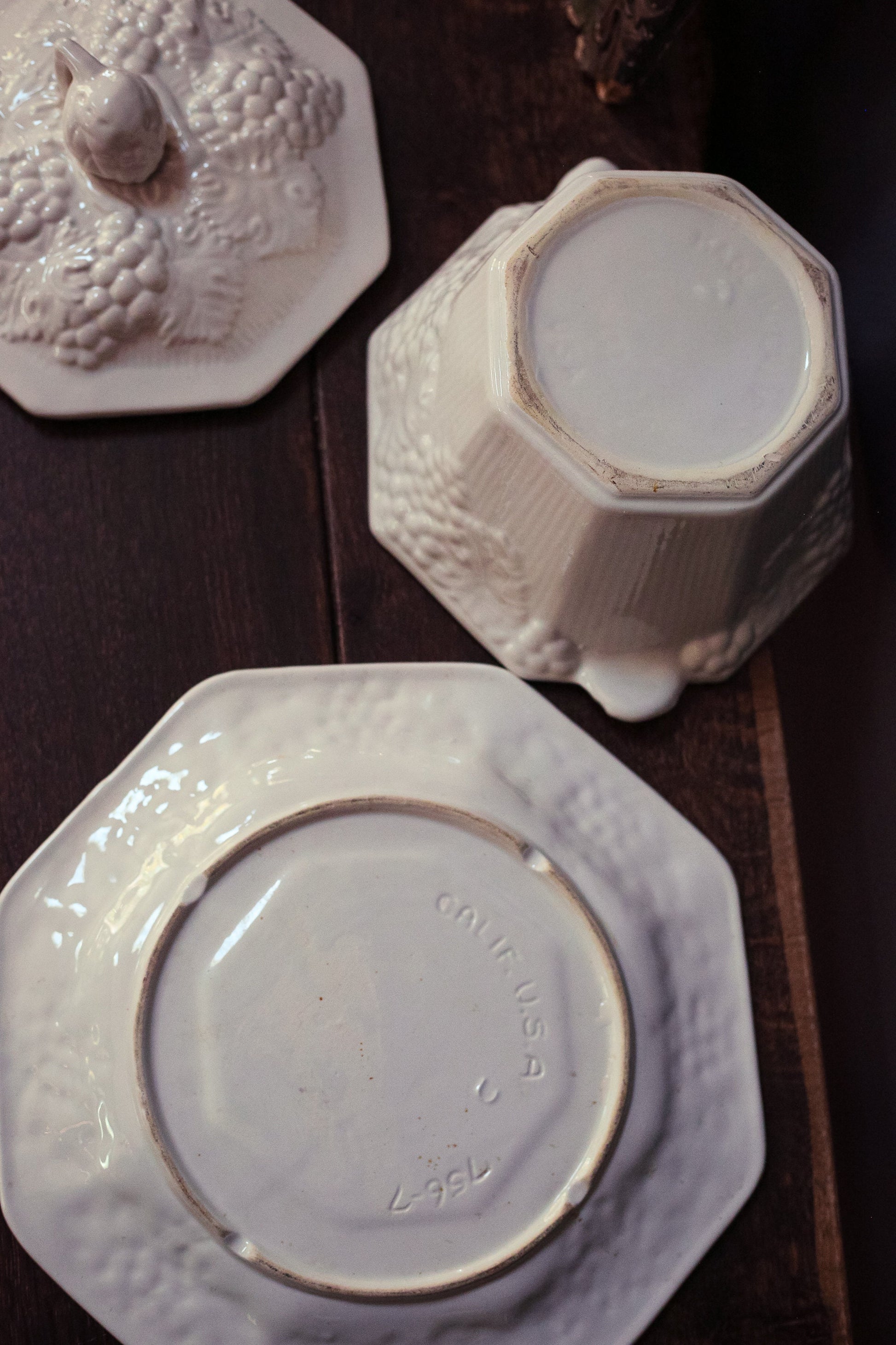 Soup Toureen with Lid Grape Clusters Made in USA Calif