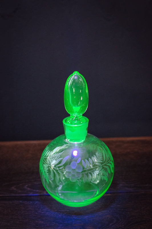 Green Uranium Glass Decanter/Perfume Bottle with Stopper - Vintage Vaseline Depression Glass Bottle