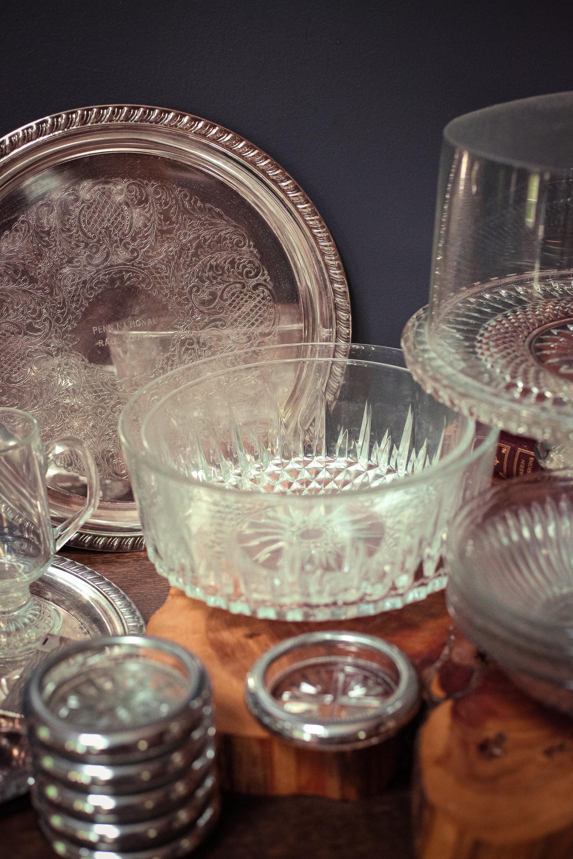 Pair of Arcoroc Diamant Serving Bowls - Vintage Arcoroc France Tempered Glass Nesting Bowls