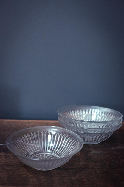Set of 4 Clear Glass Bowls with Pressed Sunburst Design - Vintage Glass Bowls 7 inches wide KIG Indonesia