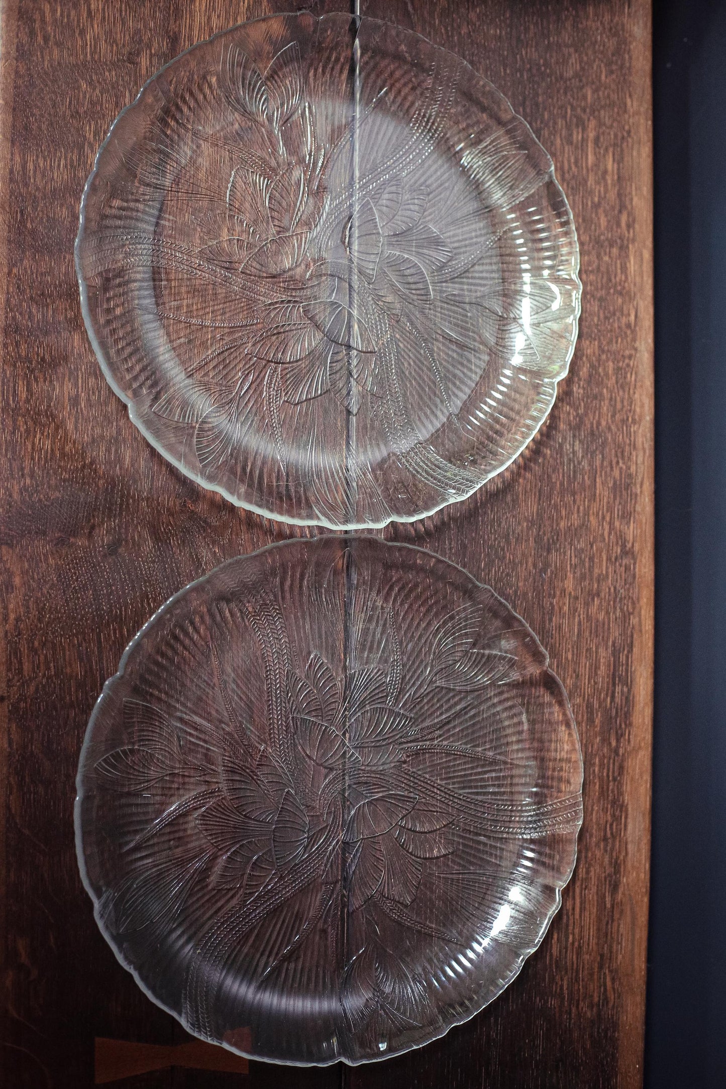 Arcoroc Canterbury Crocus Glass Dinner Plates - Vintage Glass Serving Platters