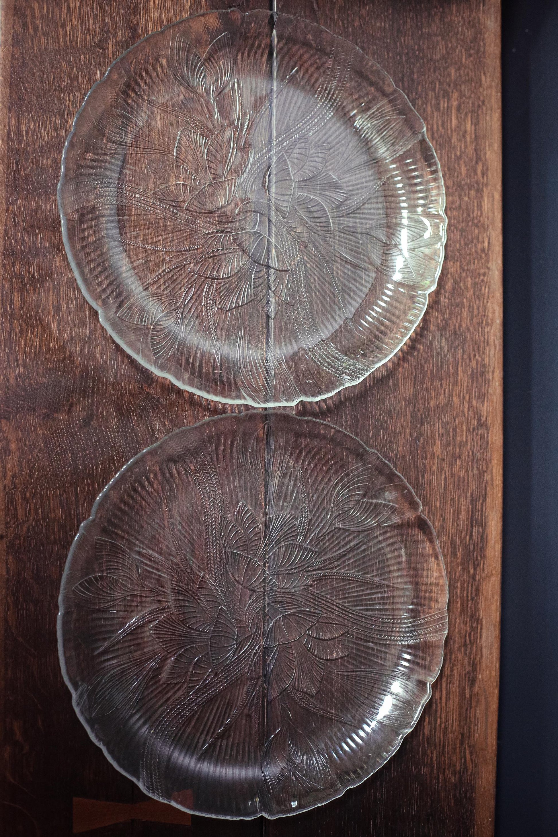 Arcoroc Canterbury Crocus Glass Dinner Plates - Vintage Glass Serving Platters