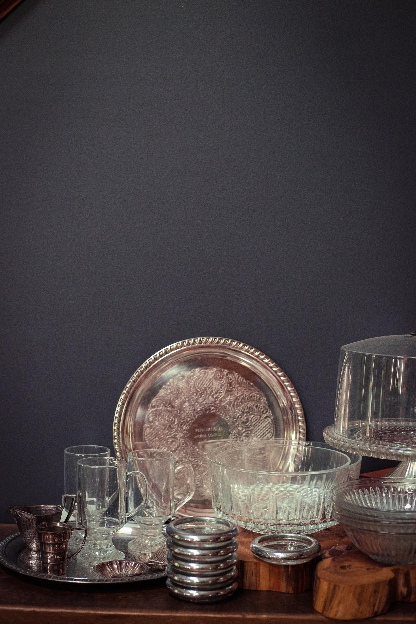 Set of 4 Clear Glass Bowls with Pressed Sunburst Design - Vintage Glass Bowls 7 inches wide KIG Indonesia