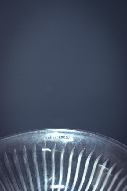 Set of 4 Clear Glass Bowls with Pressed Sunburst Design - Vintage Glass Bowls 7 inches wide KIG Indonesia