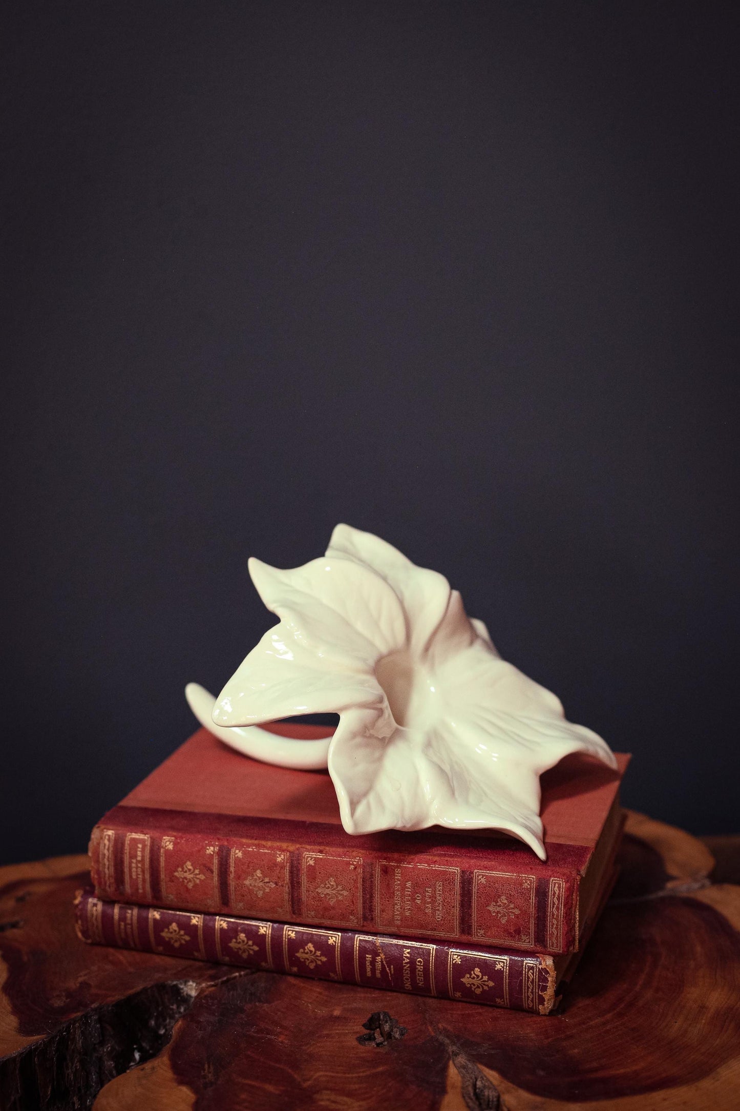 Poinsettia Shaped Bud Vase - Vintage Ceramic Floral Vase