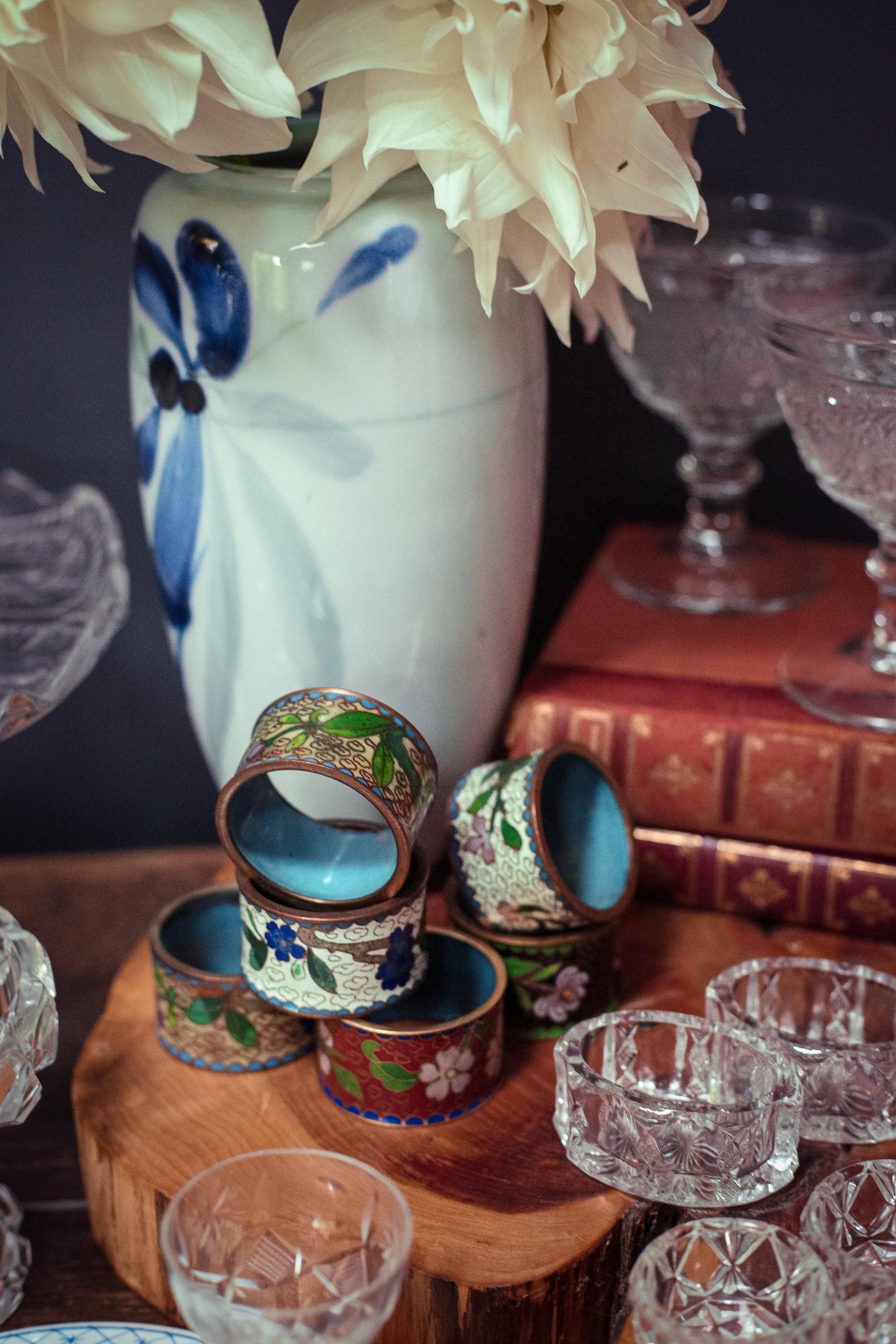 Set of 6 Cloisonne Napkin Rings - Vintage Cloisonne Brass Enamel Rings