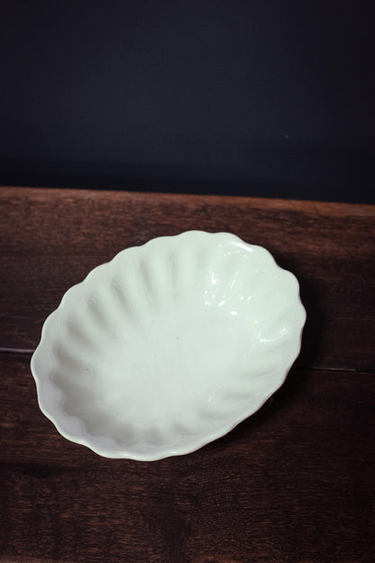 Scalloped Ivory Majolica Bowl Made in Italy - Vintage Italian Porcelain Bowl