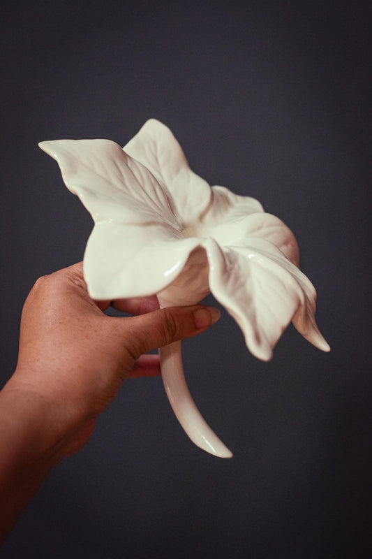 Poinsettia Shaped Bud Vase - Vintage Ceramic Floral Vase