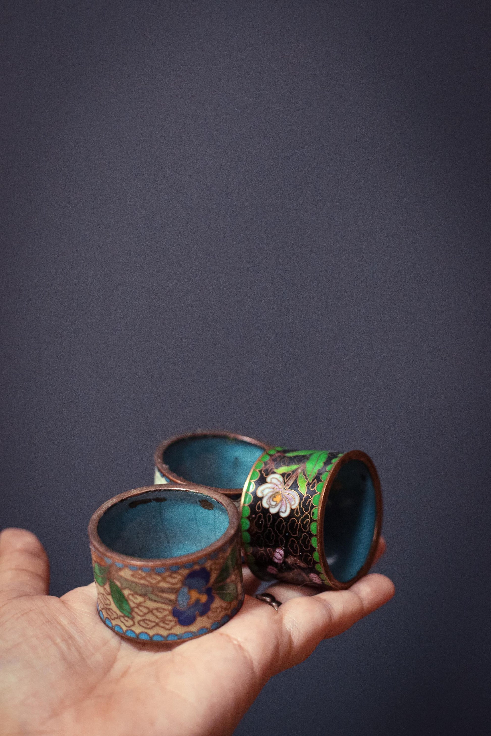 Set of 6 Cloisonne Napkin Rings - Vintage Cloisonne Brass Enamel Rings