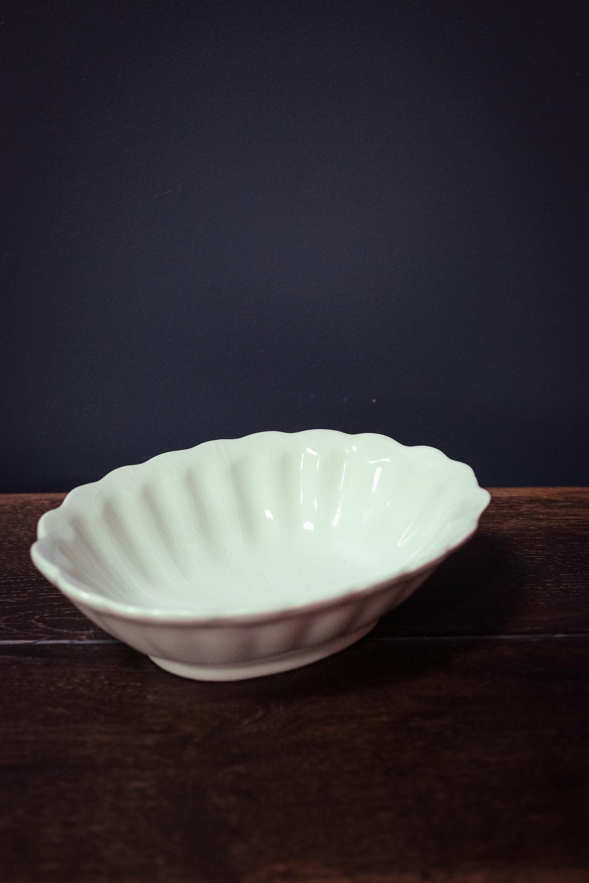 Scalloped Ivory Majolica Bowl Made in Italy - Vintage Italian Porcelain Bowl