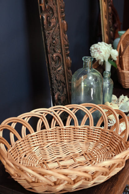 Large Oval Lace Edge Bleached Willow Branch Basket - Modern Farmhouse Console Basket