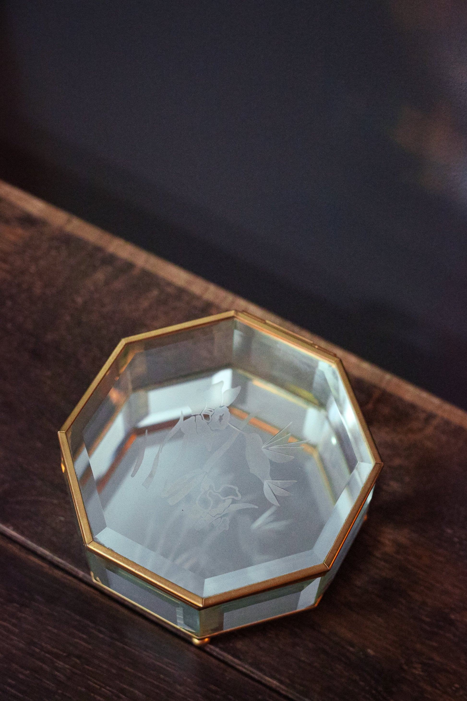 Etched Glass & Brass Octagon Mirrored Jewelry Box with Hummingbird Design - Octagonal Beveled Glass Jewelry Box with Mirror