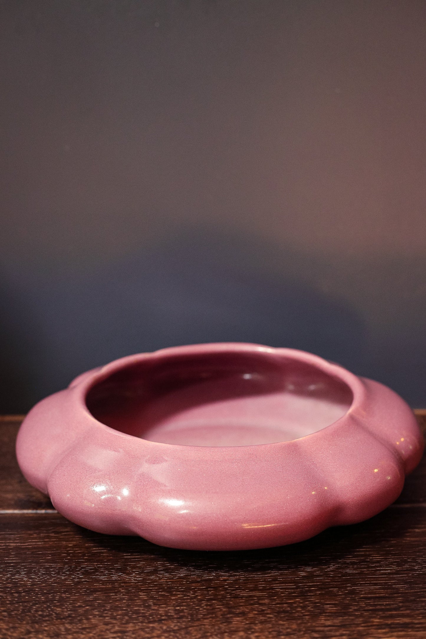 Low Ribbed Mauve Midcentury Modern Fruit Bowl Vase - Vintage Shallow Ceramic Bulb Bowl Bonsai Vase