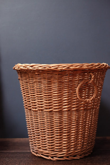 Wicker Rattan Hamper Basket with Ring Handles - Vintage Farmhouse Wicker Wastebasket/Laundry Basket