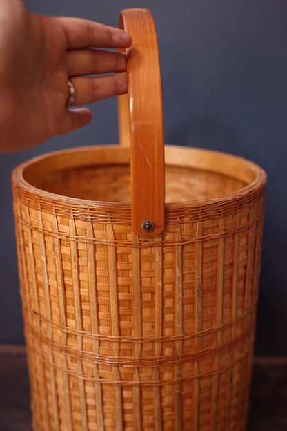 Round Wine Basket with Handle - Wicker Rattan Cylinder Basket