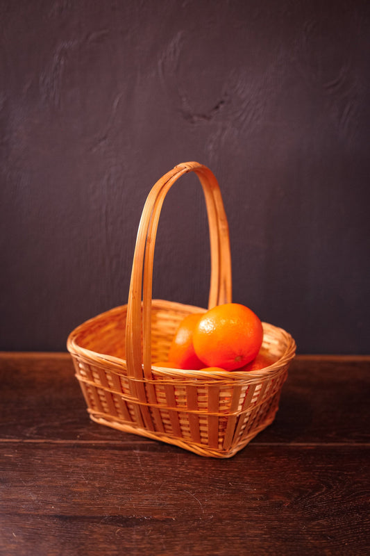 Small Wicker/Rattan Gathering Basket Rectangular Flat Bottom with Handle - Vintage Bamboo Fruit or Berry Harvesting Basket