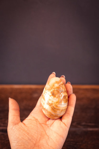 Onyx Marbled Stone Egg Art Object - Vintage Stone Egg