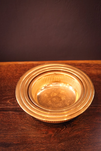 Vintage Hammered Brass Nesting Bowls - Set of 4 Gold Engraved Hammered Metal Moroccan Hammam Bowls