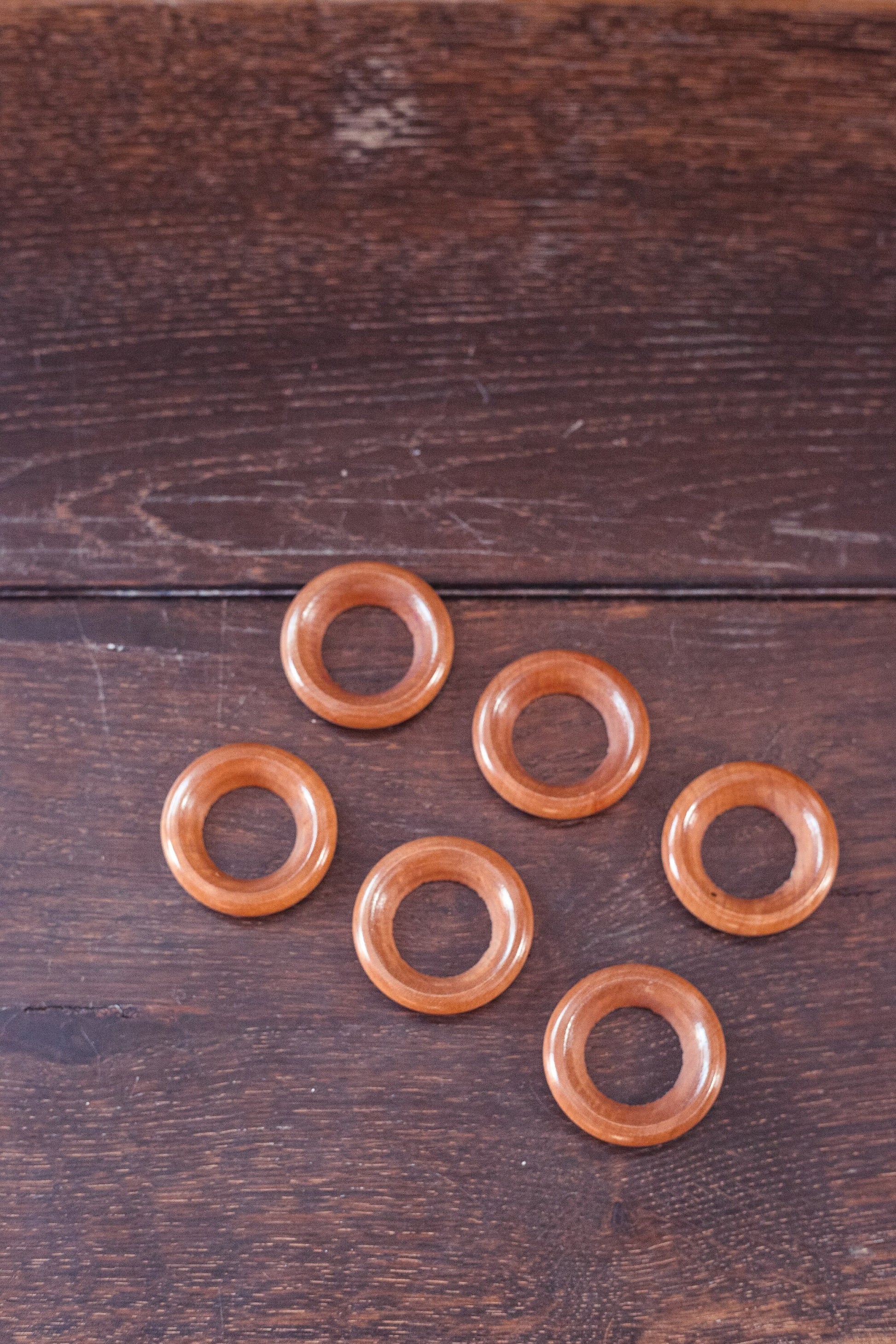 Set of 8 Wooden Napkin Rings - Vintage Wood Table Napkin Holders