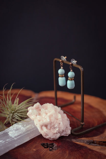 Aqua Blue Stone Earrings - Vintage Estate Earring