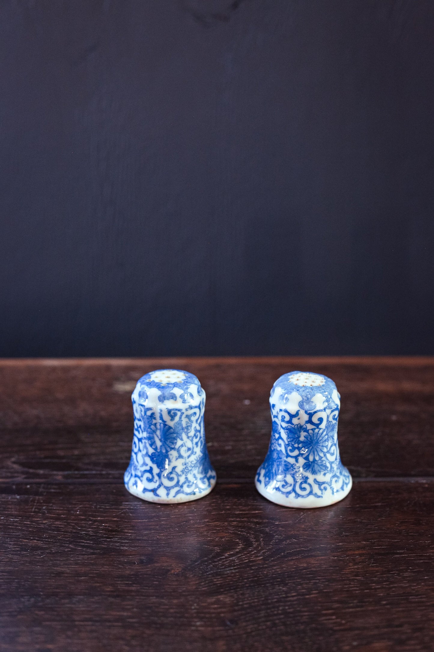 Blue White Porcelain Salt & Pepper Transfer Print - Vintage Japanese Porcelain Salt Pepper Shaker Set