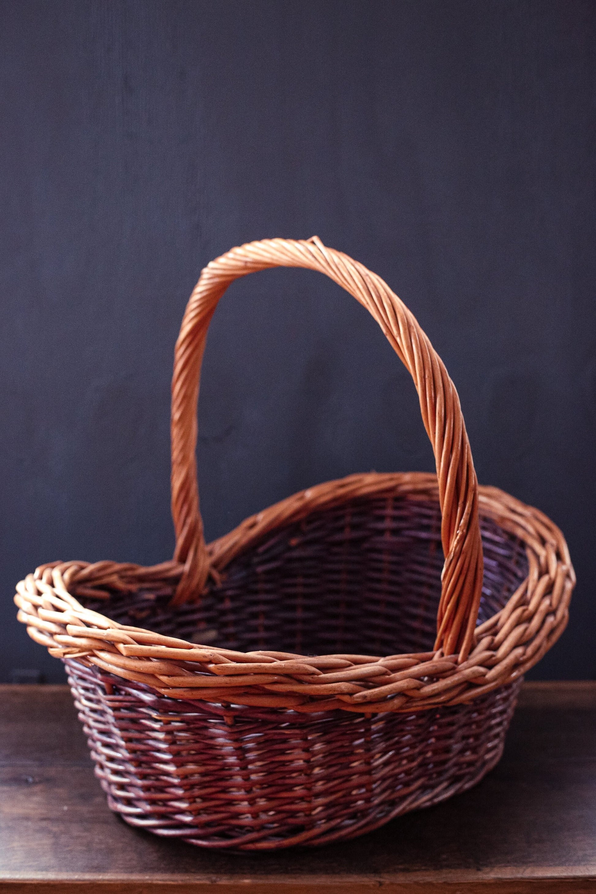 Extra Large Two Tone Willow Gathering basket - Vintage Harvest Basket