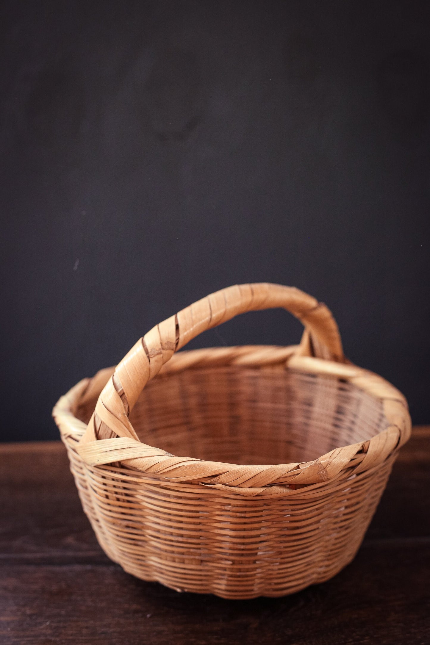 Round Bamboo Basket with Handle - Vintage Wicker Basket